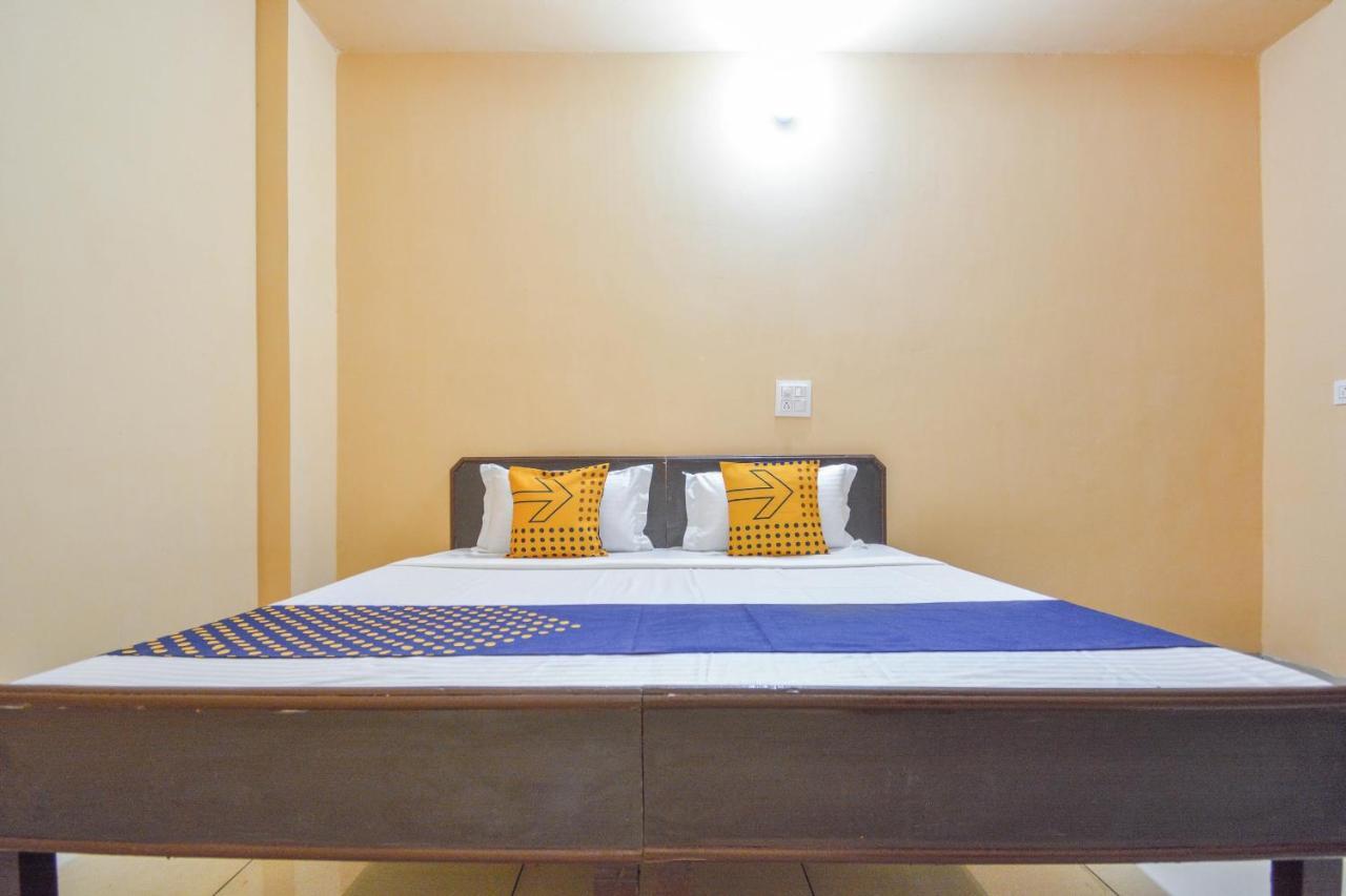 Spot On Hotel Diamond Sohana Экстерьер фото